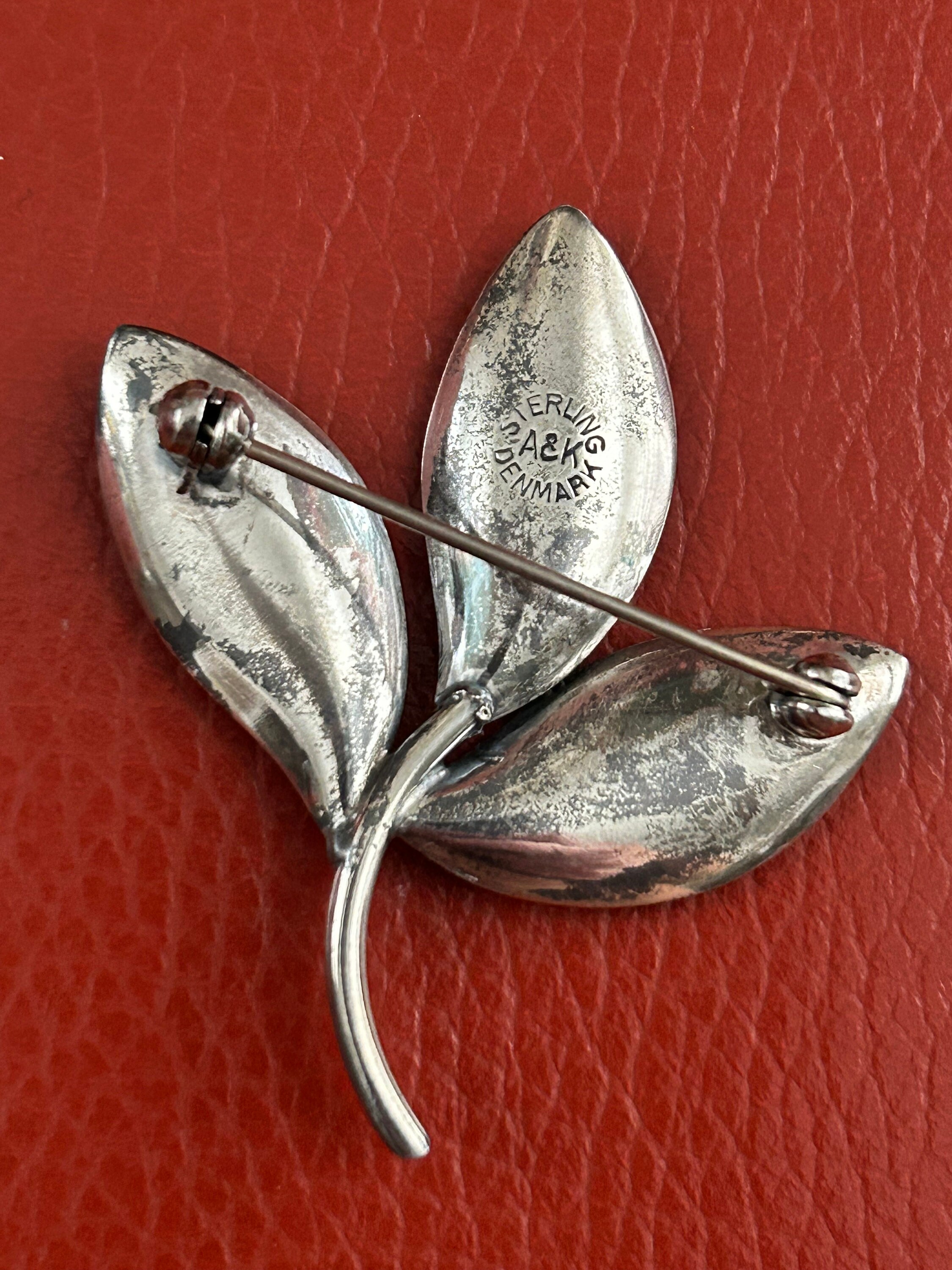 A & K Aare Krogh Denmark Sterling Silver Calla Lily Pin Brooch Vintage A & K, Aarre Krogh Sterling Silver 3 Stem Calla Lily  main image 3
