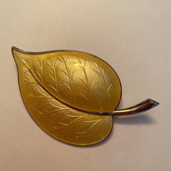 Vintage Aksel Holmsen yellow enamel sterling silver leaf brooch. From Norway. Signed.