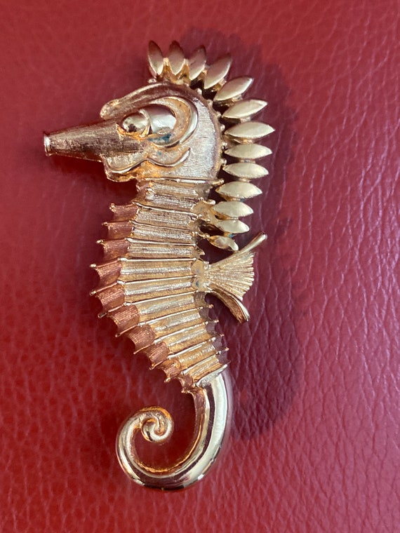 Vintage Vendome Seahorse brooch. Gold plated . Si… - image 1
