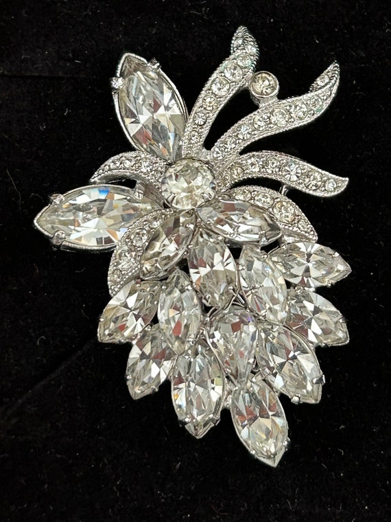 Vintage 1950’s Eisenberg Ice floral brooch. Rhodi… - image 1