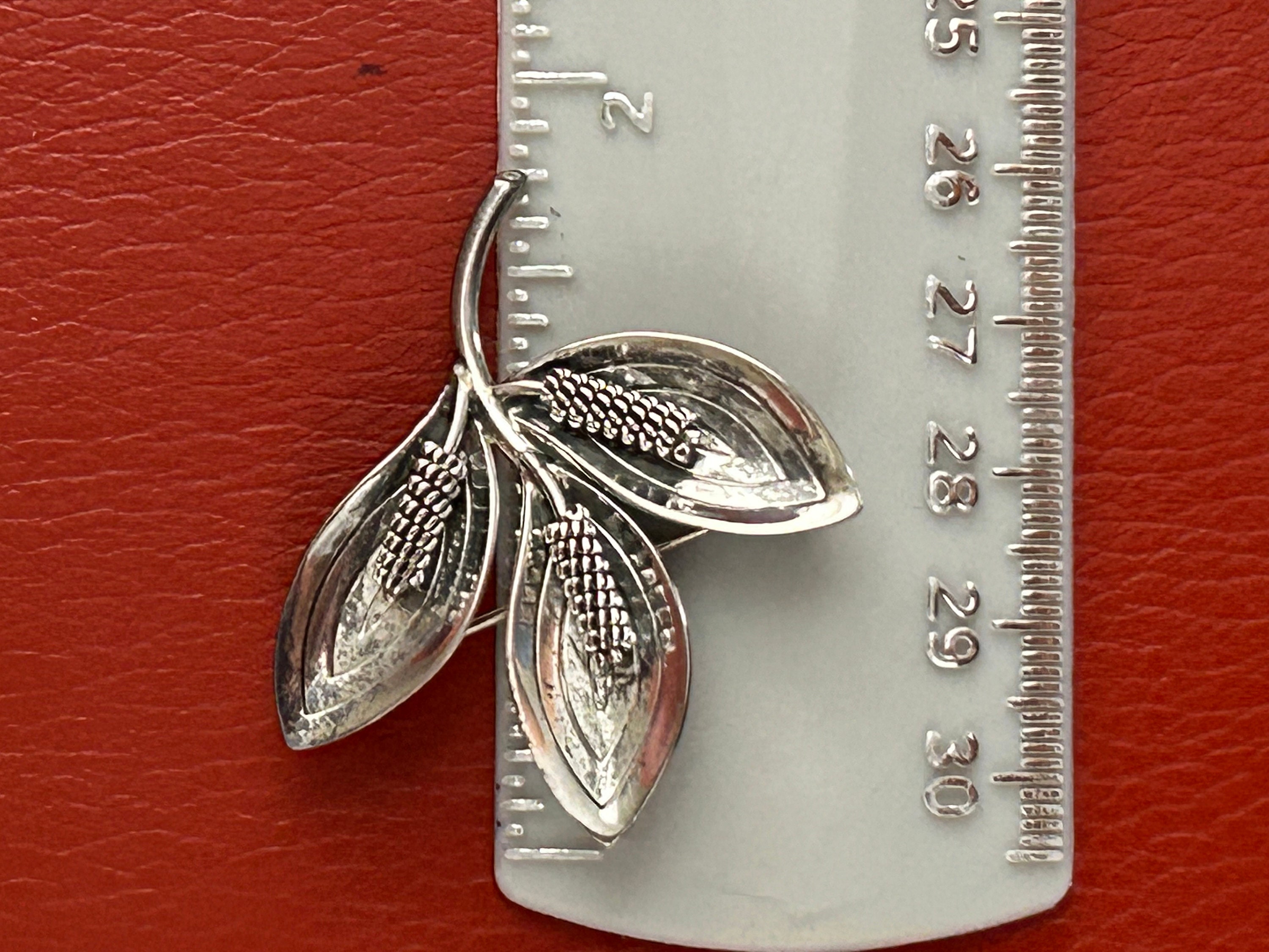 A & K Aare Krogh Denmark Sterling Silver Calla Lily Pin Brooch Vintage A & K, Aarre Krogh Sterling Silver 3 Stem Calla Lily  main image 2