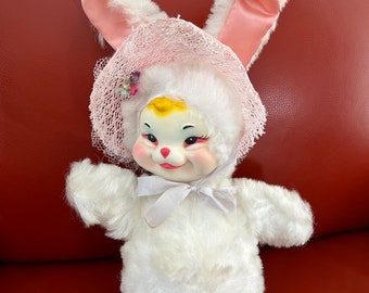 Rare Vintage Ruston all white fur bunny. Rubber face, has label. PRISTINE!