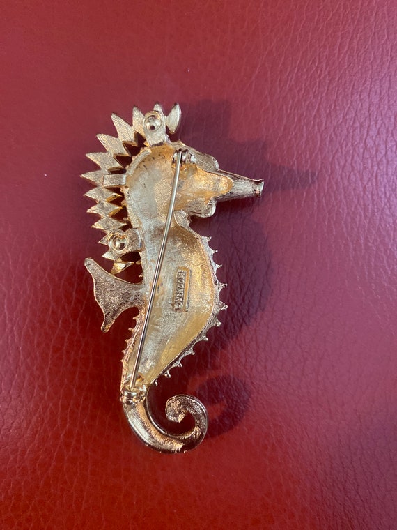 Vintage Vendome Seahorse brooch. Gold plated . Si… - image 2