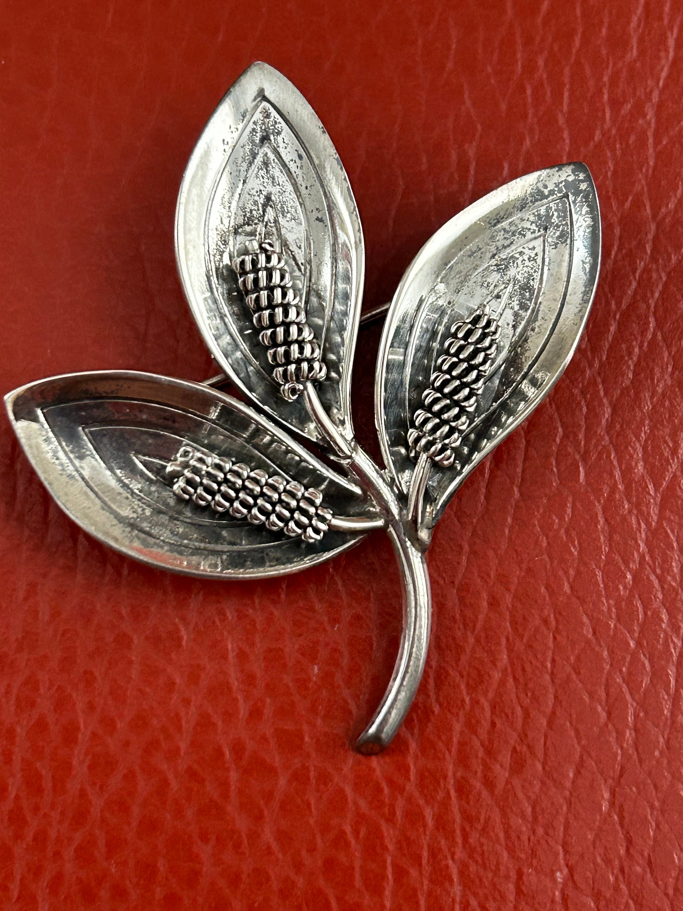 Vintage A & K, Aarre Krogh Sterling Silver 3 Stem Calla Lily  display picture 1