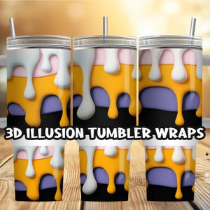 Può includere: Tre bicchieri in acciaio inossidabile con un design a illusione 3D. I bicchieri presentano un motivo di vernice gialla, bianca e viola che cola. Il testo "3D ILLUSION TUMBLER WRAPS" è stampato sulla parte anteriore dei bicchieri.