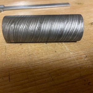 Damascus Steel billet round/rod 35mm X 100mm