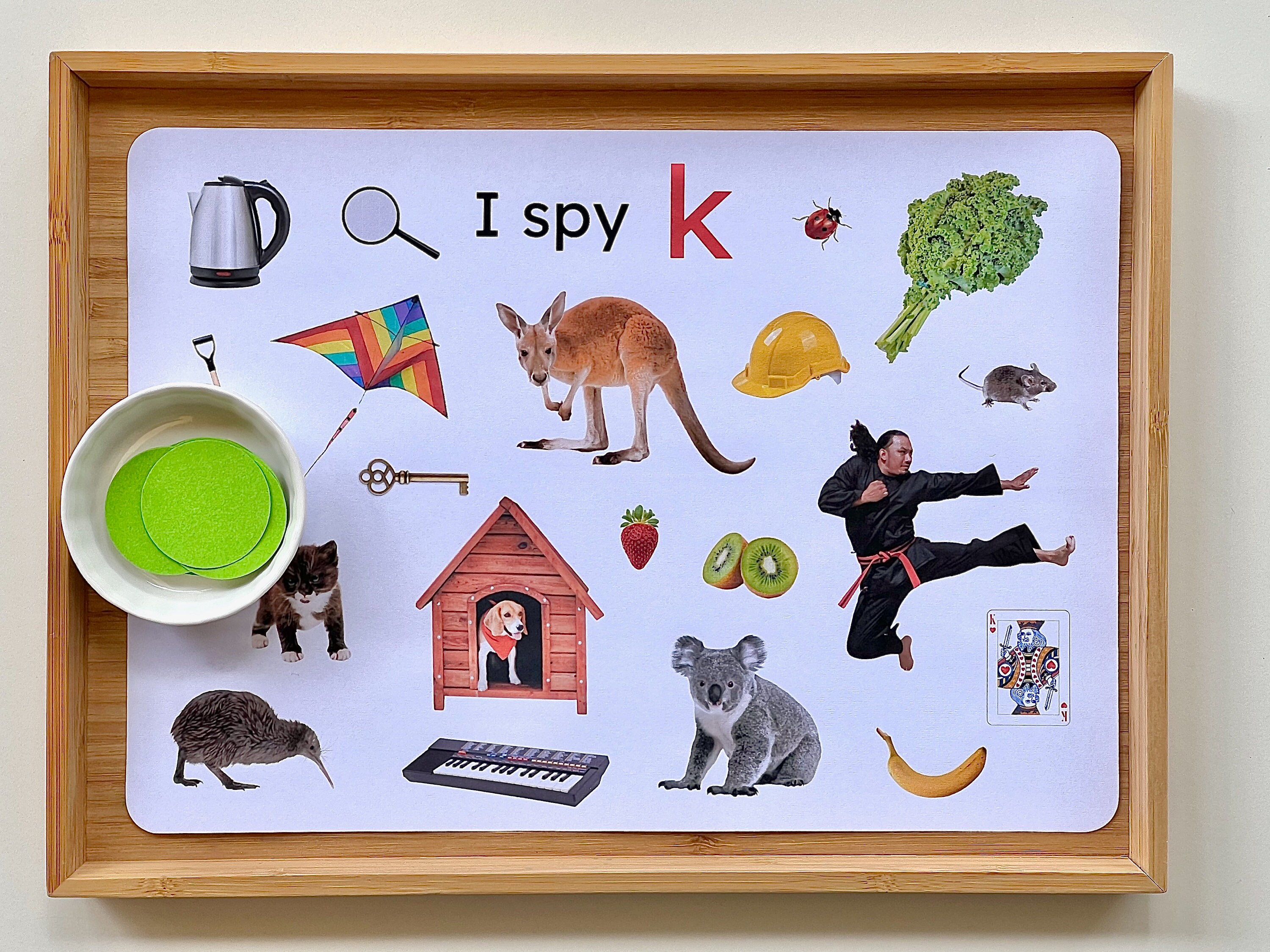 I Spy Alphabet Mats Red Consonants, Blue Vowels montessori Etsy
