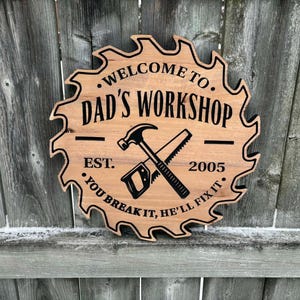 Custom Wood Workshop Sign – Personalized Garage Decor - Saw Blade Workshop Wall Art -  Fathers Day Gift - Mancave Decor - Wood Working Sign