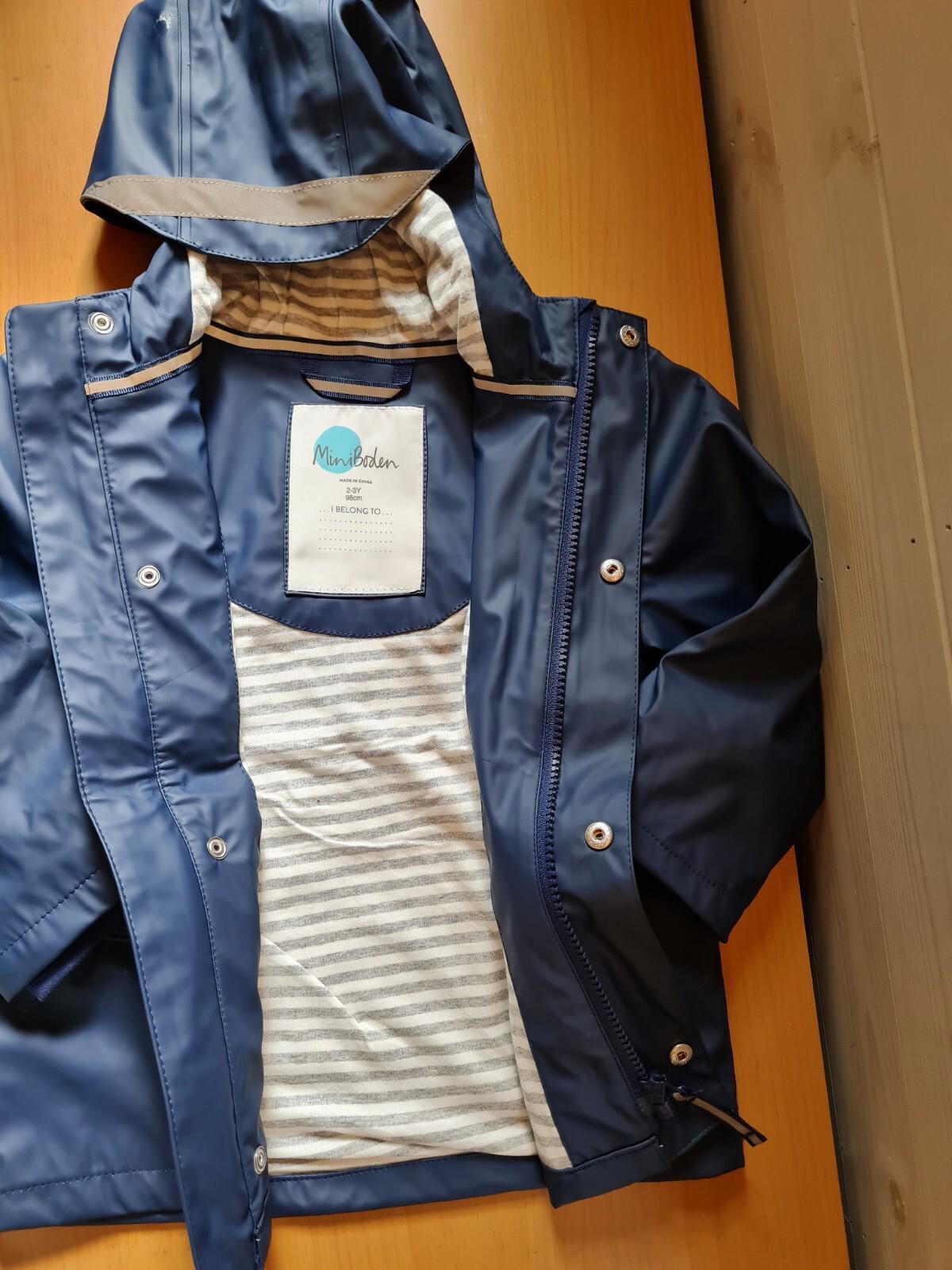 新品未使用☆Mini Boden 152cm 防水ジャケット Mini Boden ボーイズ 防水ジャケット ネイビー 2～3歳 新品