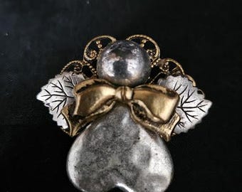 Vintage Angel Brooch Pin – Heart Shaped Body with Gold Bow & Filigree Wings – Pewter Tone with Brass Accents – 1980s Costume Jewelry