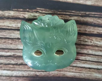 1pcs Hand-Carved Green cat Mask Pendant, Green crsytal cat Necklace charms, Untreated natural jadeite Show jade Carved cat Mask lucky amulet