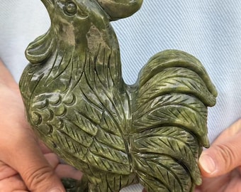 Crystal Rooster Statue,Green Jade Chicken Figurine,Hand-Carved Gemstone Healing Animal Stone Carving Figure Collection Yard Decor gift DD311
