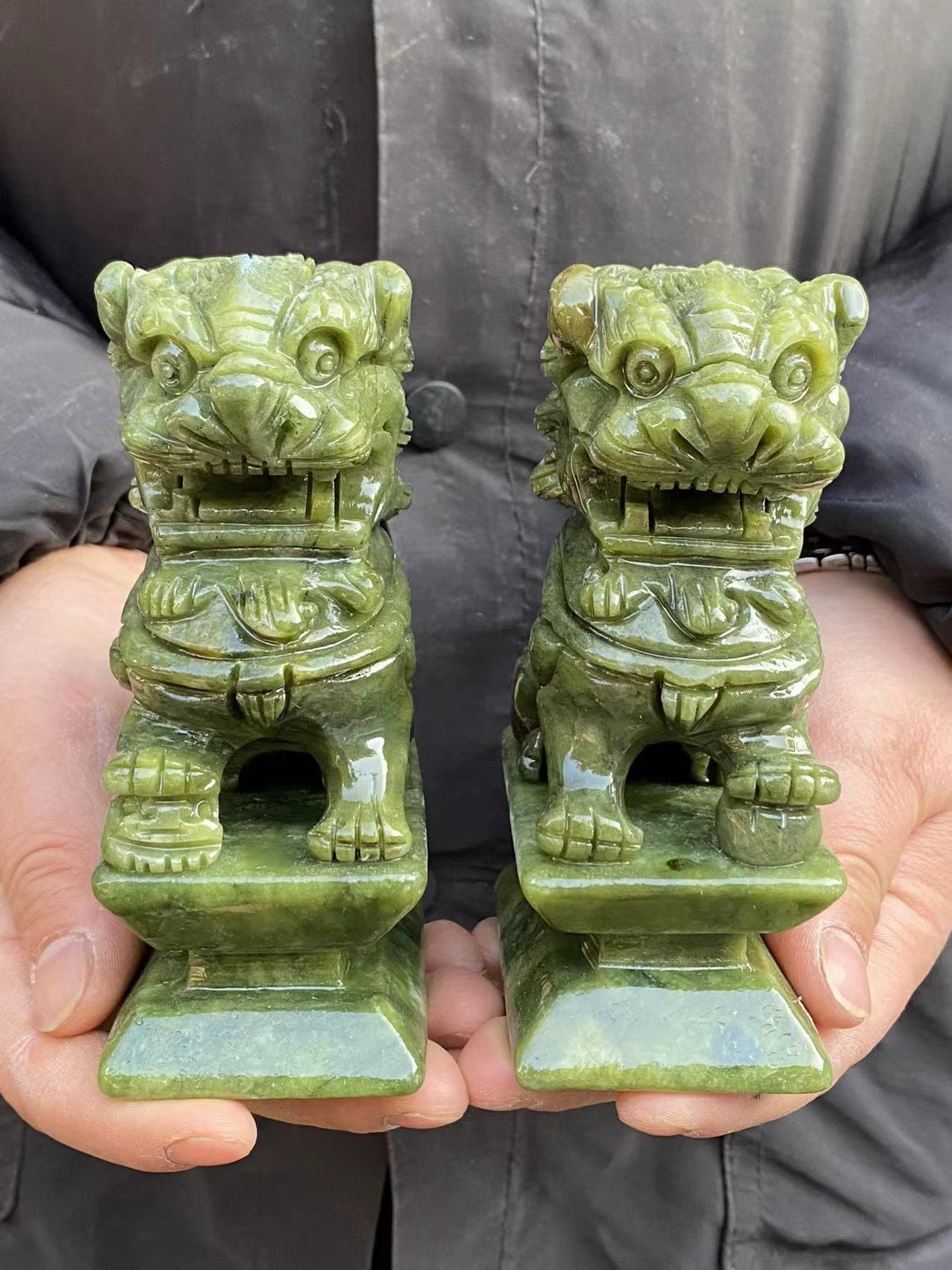 Pair Natural Jade Lion Statues Feng Shui Home Decor,foo-dogs Lion