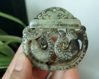 Natural Hand Carved jade fish Pendant Amulet, Lucky Beads Necklace,   figurine Charms Feng shui jewelry , Good Luck Blessing healing gifts .