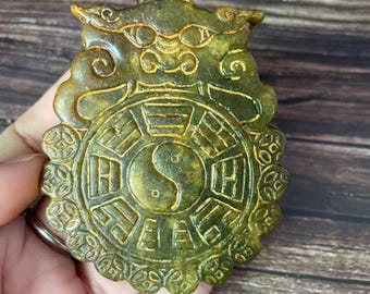 1 pcs  NaturalJade Pendant Beast Head Taiji Bagua Antique Style Feng Shui Ornament .