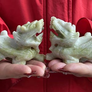 Natural Unique jade Pi Yao/Pi Xiu Wealth Statue,Office Desk Store Opening Gift,Fengshui Qilin animal Figurine brave troops Good Luck Success