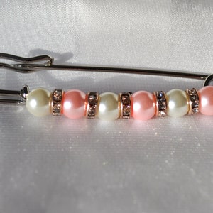 Custom stock pin — design yourself!