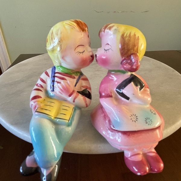 Pair of Vintage Kissing Boy and Girl Salt and Peppers Shakers