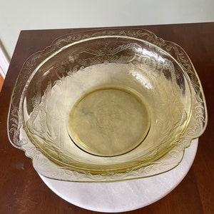 Vintage Yellow/Green Federal Glass Madrid Pattern Bowl