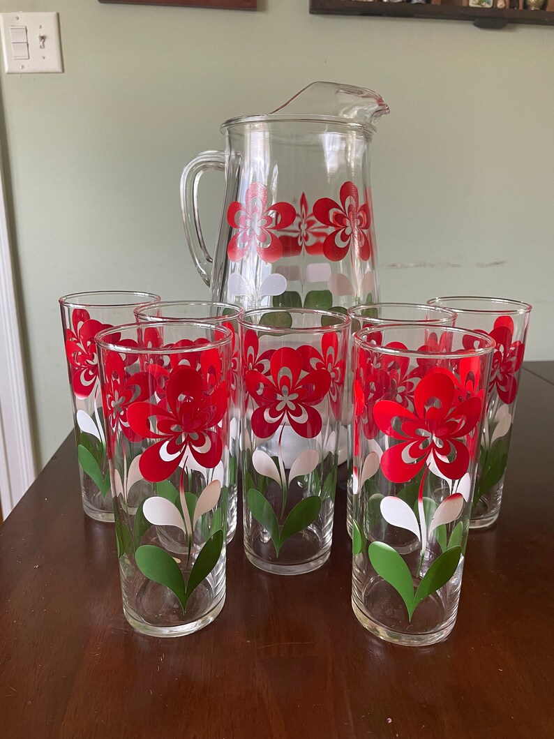 Vintage Pitcher With Set of 7 Matching Collins Glasses Etsy