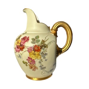 Royal Worchester 1895 Ewer Pitcher Jug Gilt Handle