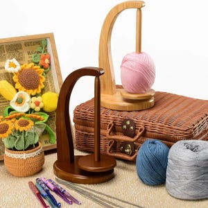 Yarn  Holder, Magnetic  Wooden Yarn Feeder for Knitting & Crochet Rotating Yarn Stand, Perfect Gift for Knitters Crocheters Stable Yarn