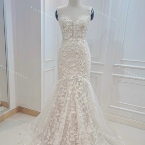 3d floral mermaid wedding dress. Floral dress. Mermaid wedding dress. Custom wedding dress. Sparkle wedding dress.