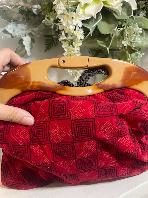 Retro Pattern handbag Very Chic! This screams sty… - image 2