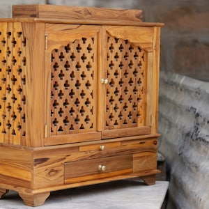 Elegant Jali Designed Handmade Wooden 1 Drawer Alter for Home