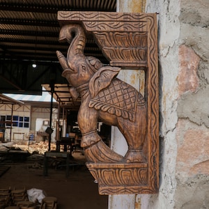 Set of 2 Corbel Beautifully Carved Wood Handmade Elephant Antique for Wall Décor