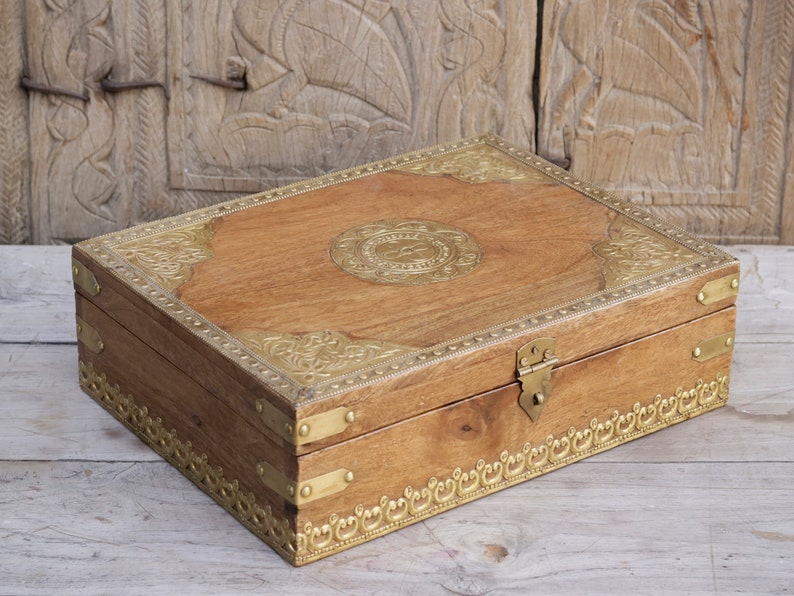 Traditional Solid Wood Box with Brass Fittings: A Timeless Gift of Elegance image 6