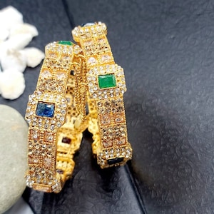 Gold Plated Karra Kangan Pair/ Pakistani Indian Bangles/ Indian Pakistani Bridal Wedding Shaadi Jewelry/ Bollywood Sabyasachi Tyaani