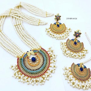 Multi Stein Pfau Perle Maala Ohrringe Tika Set / Indisch Pakistanisch Shaadi Hochzeit Brautschmuck / Sabyasachi Bollywood / Südasiatische Bengali