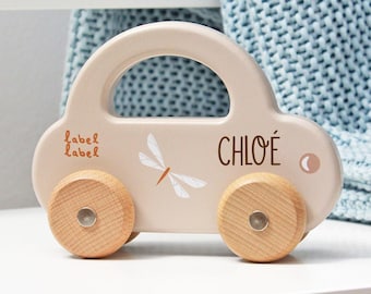 Babygeschenk Geburt, Spielzeugauto nougat mit Name personalisiert, Taufgeschenk Junge Mädchen, Spielzeug Kleinkind, Label Label