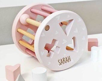 Toy girl, sorting game wheel pink customizable, wooden toy baby, gift birth girl, motor skills toy label label