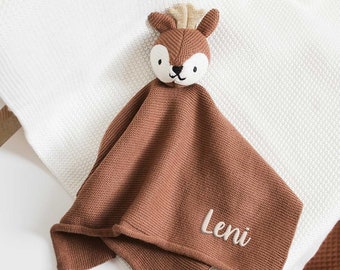 Couverture câline bébé cerf personnalisée avec nom, peluche au crochet, couverture câline fresque, cadeau de naissance