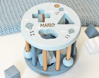 Toy for boys, sorting wheel blue, customizable, wooden baby toy, birth gift for a boy, motor skills toy, label