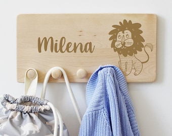 Kindergarderobe mit Name Löwe aus Holz personalisierbar, Garderobe Aufbewahrung Kinderzimmer, Geschenk Geburt Geburtstag