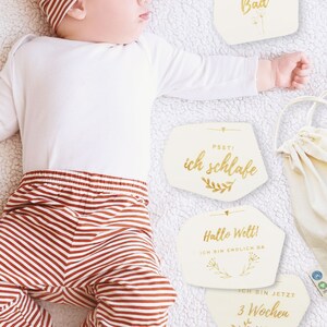 Cartes d'étape pour bébé florales en bois | dans un sac en coton biologique | La première année