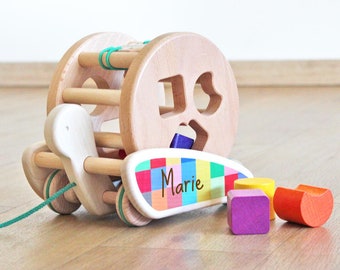 Nachziehtier Sortierspiel Schnecke personalisierbar aus Holz, Laufen Lernen Spielzeug mit Name, 2-in-1 Spielzeug, Geschenk 1. Geburtstag