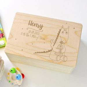 Caja de recuerdos bebé regalo para nacimiento, caja de recuerdos dragón personalizable hecha de madera, regalo para bebé niño y niña
