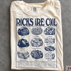 Rolig vetenskapsmeme-tröja, Comfort Colors® geologi-t-shirt, STEM-studentlärare-gåva, geovetenskap-t-shirt, rock vintage 90-talsgrafik-t-shirt