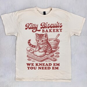 Cat Biscuit Shirt, Cute Kitty Biscuits Bakery Retro Style T-Shirt, Funny Baking Gifts for Her, Cat Lover Baker Tshirt, Kitten T-Shirt
