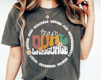 Groovy Retro Back To School Squad Team Dual Language Teachers Shirt, Multilingualism Cute Matching Groupe Dual Language Crew Squad Teacher
