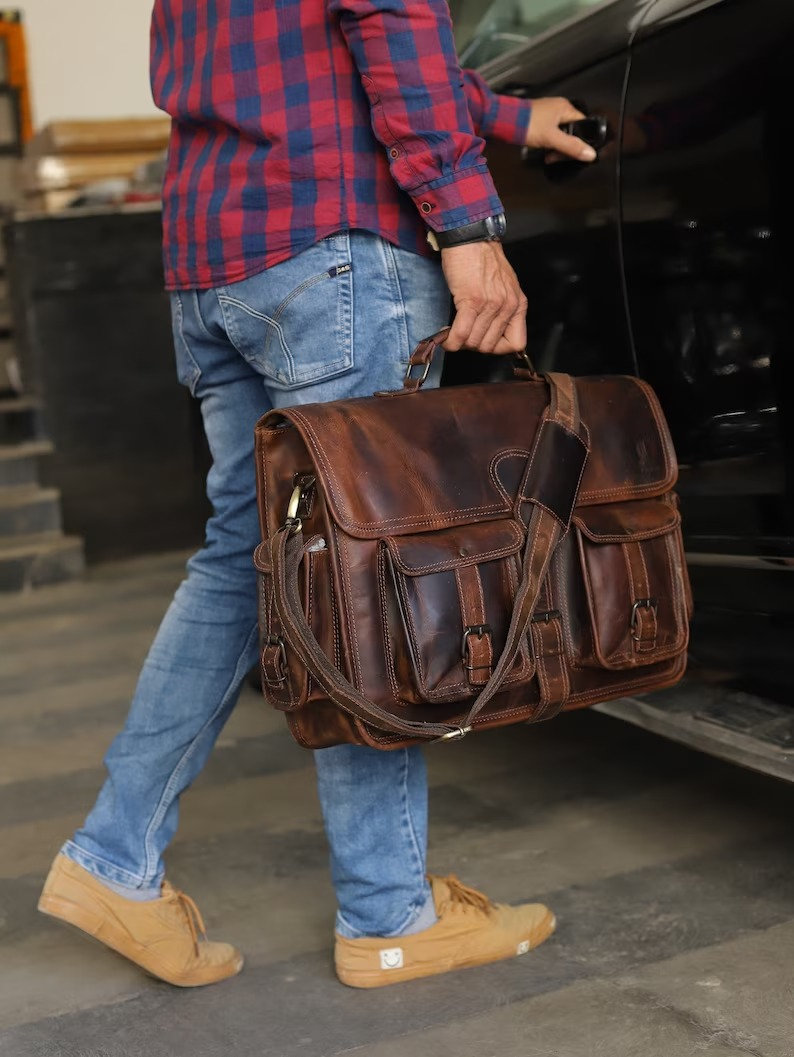 18 Inches Handmade Buffalo Leather Bag, Laptop Messengers Bag, Leather