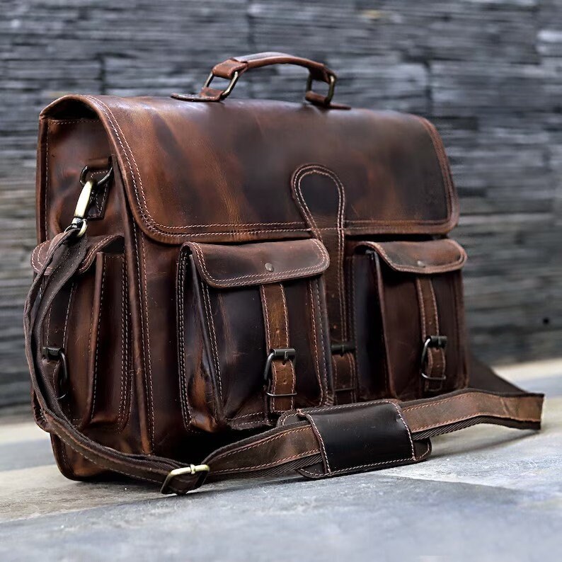 18 Inches Handmade Buffalo Leather Bag, Laptop Messengers Bag, Leather