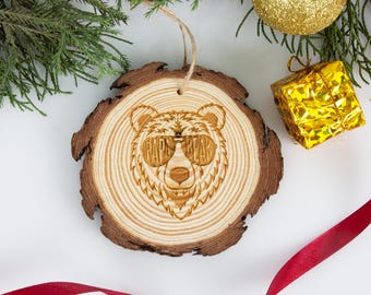 Pine Cone Engraved Wood Christmas Decor / Coaster Set / Christmas Ornament