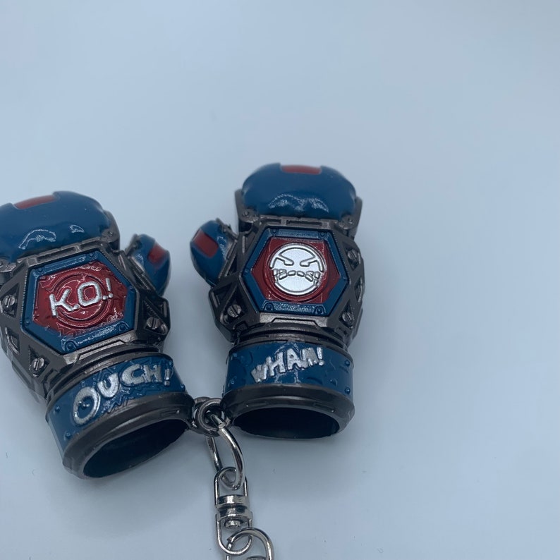 Pathfinder Heirloom Boxing Gloves From Apex Legends Replica Etsy