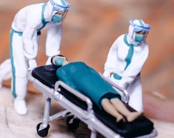 1/87 | 1/64 Scale Miniature Figure Patient and Doctor | Nurse | Hospital Patient for Diorama | Small Statue | Small Figurine