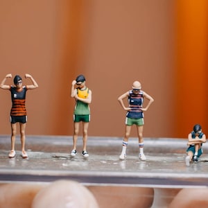 1/87 | 1/64 Scale Miniature Figure Gym Newbie | Sporty Men | Younger and Older Sport Buddies for Diorama | Small Statue | HO Scale